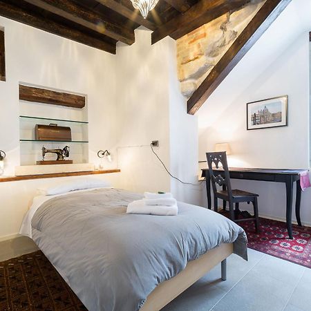 Ve.N.I.Ce Cera Casa Santo Stefano Leilighet Venezia Eksteriør bilde