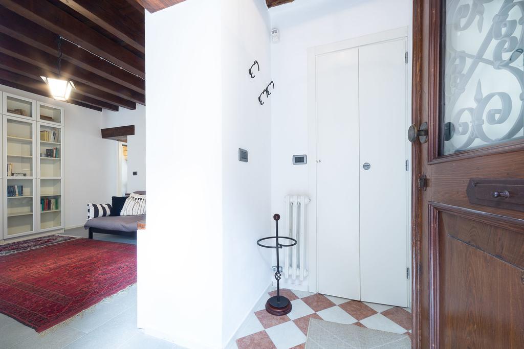 Ve.N.I.Ce Cera Casa Santo Stefano Leilighet Venezia Eksteriør bilde