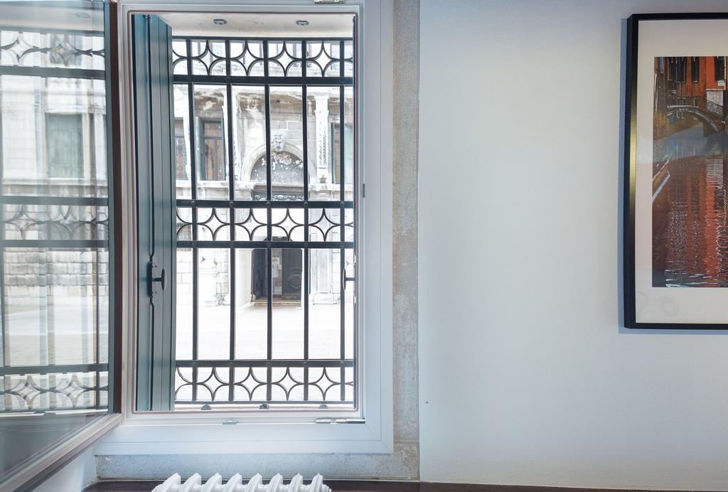 Ve.N.I.Ce Cera Casa Santo Stefano Leilighet Venezia Eksteriør bilde