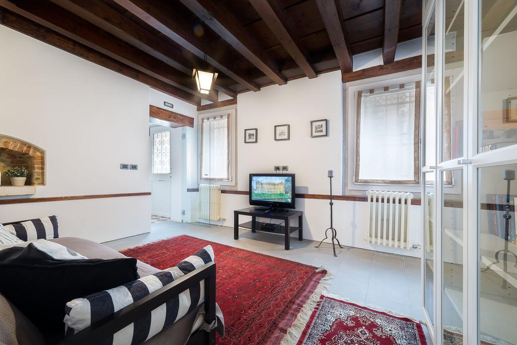 Ve.N.I.Ce Cera Casa Santo Stefano Leilighet Venezia Eksteriør bilde